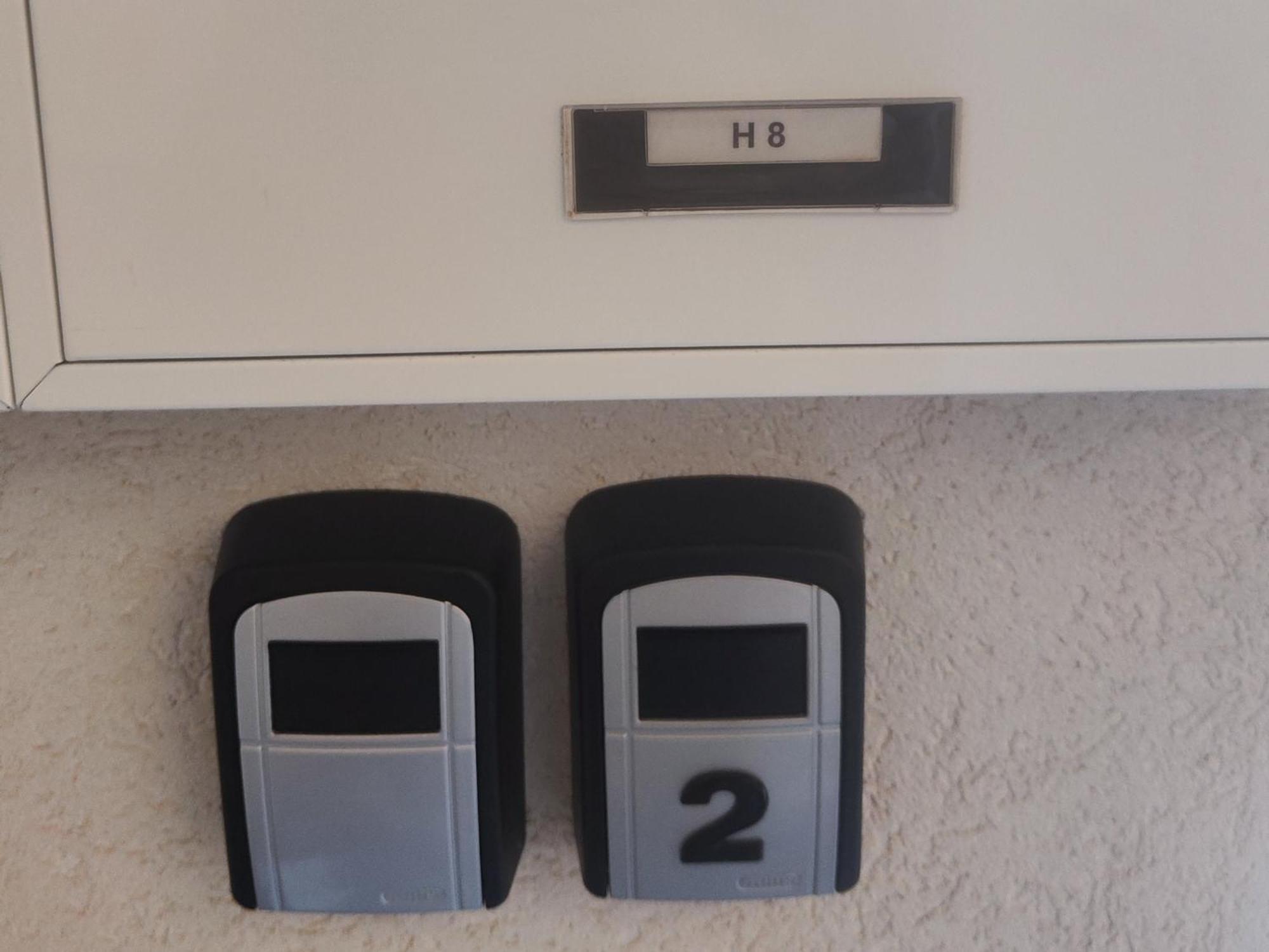 Fairwinds - Double Room With Ensuite - Luqa Airport - Self Check In & Out Available 外观 照片